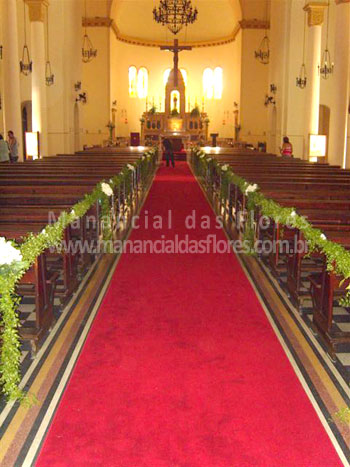 Decoração com folhagens verdes